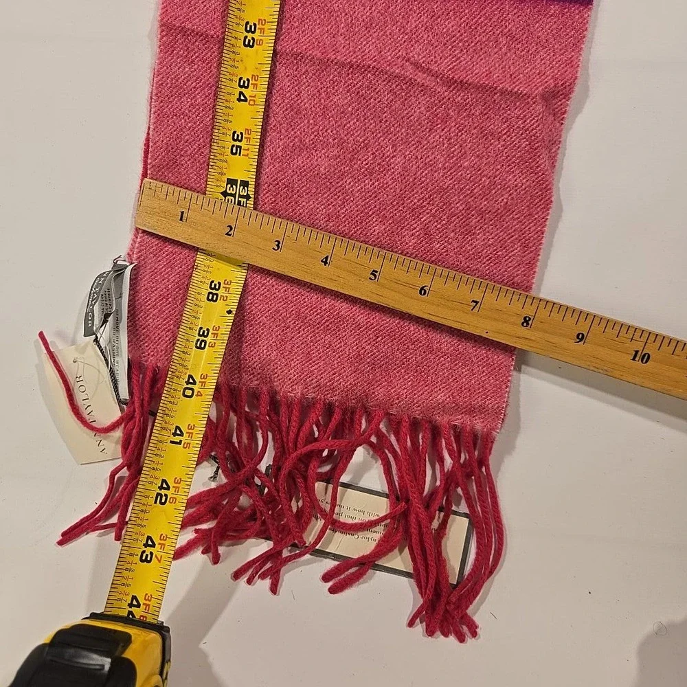 Ann‎ Taylor Cashmere Scarf One Size Pink Red Tags Colorblock Tassel Small Hole